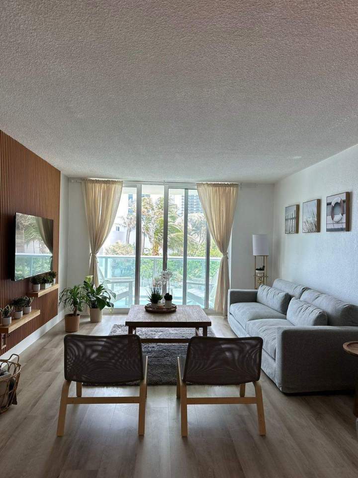 Home Flooring Hialeah